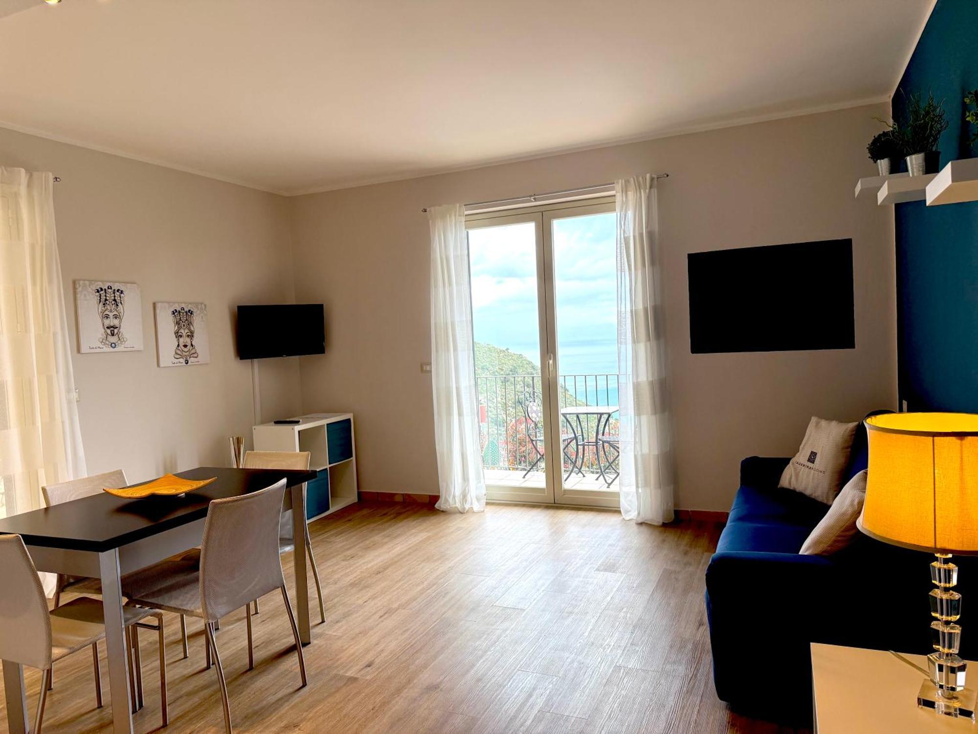 Villa Da Vinci Luxury Panoramic Apartments - Taormina Rooms Collection Exterior photo