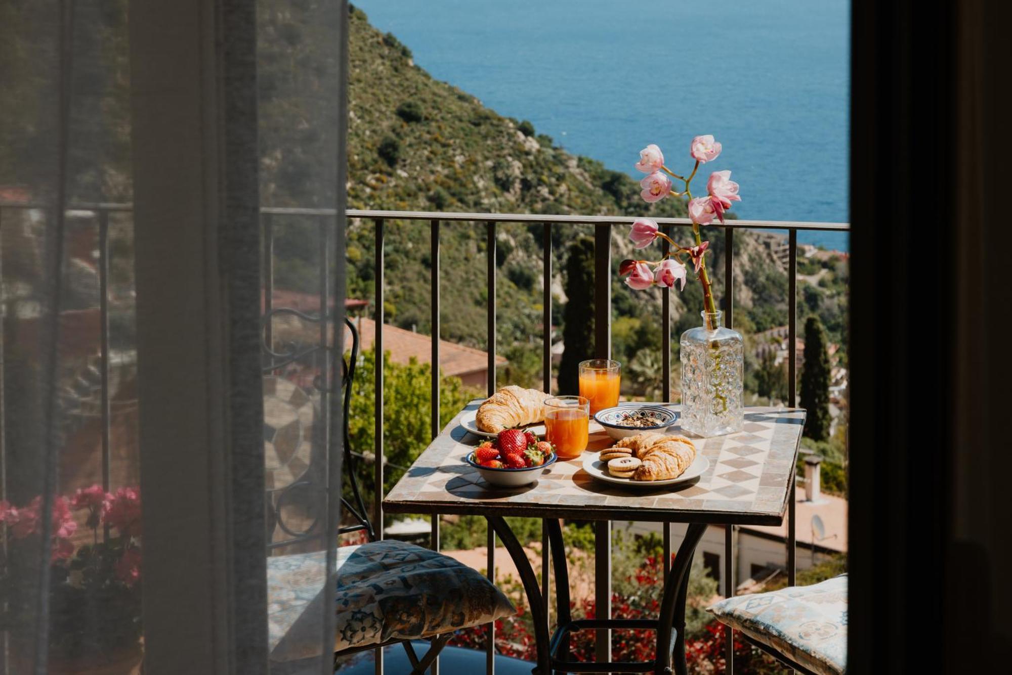 Villa Da Vinci Luxury Panoramic Apartments - Taormina Rooms Collection Exterior photo