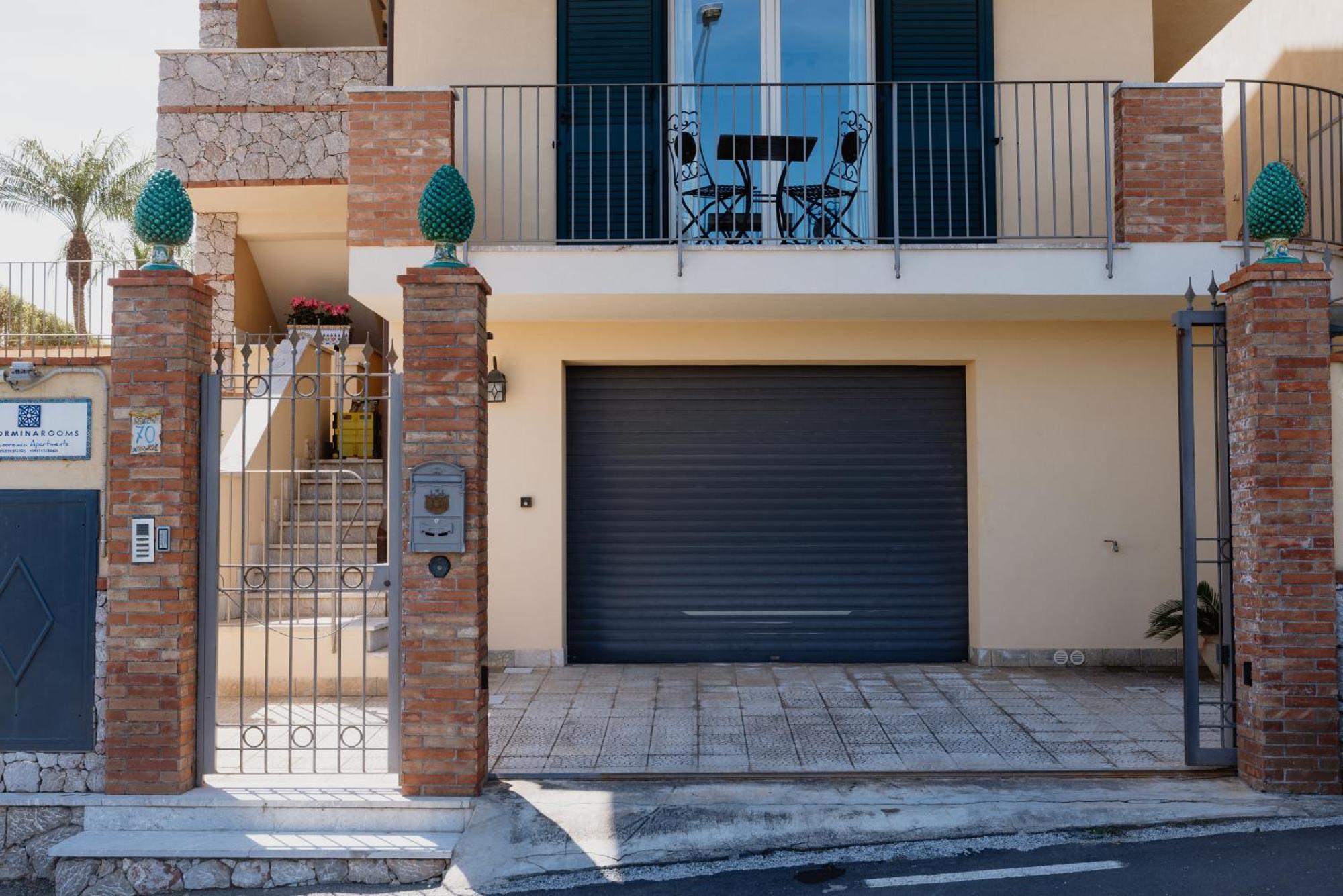 Villa Da Vinci Luxury Panoramic Apartments - Taormina Rooms Collection Exterior photo