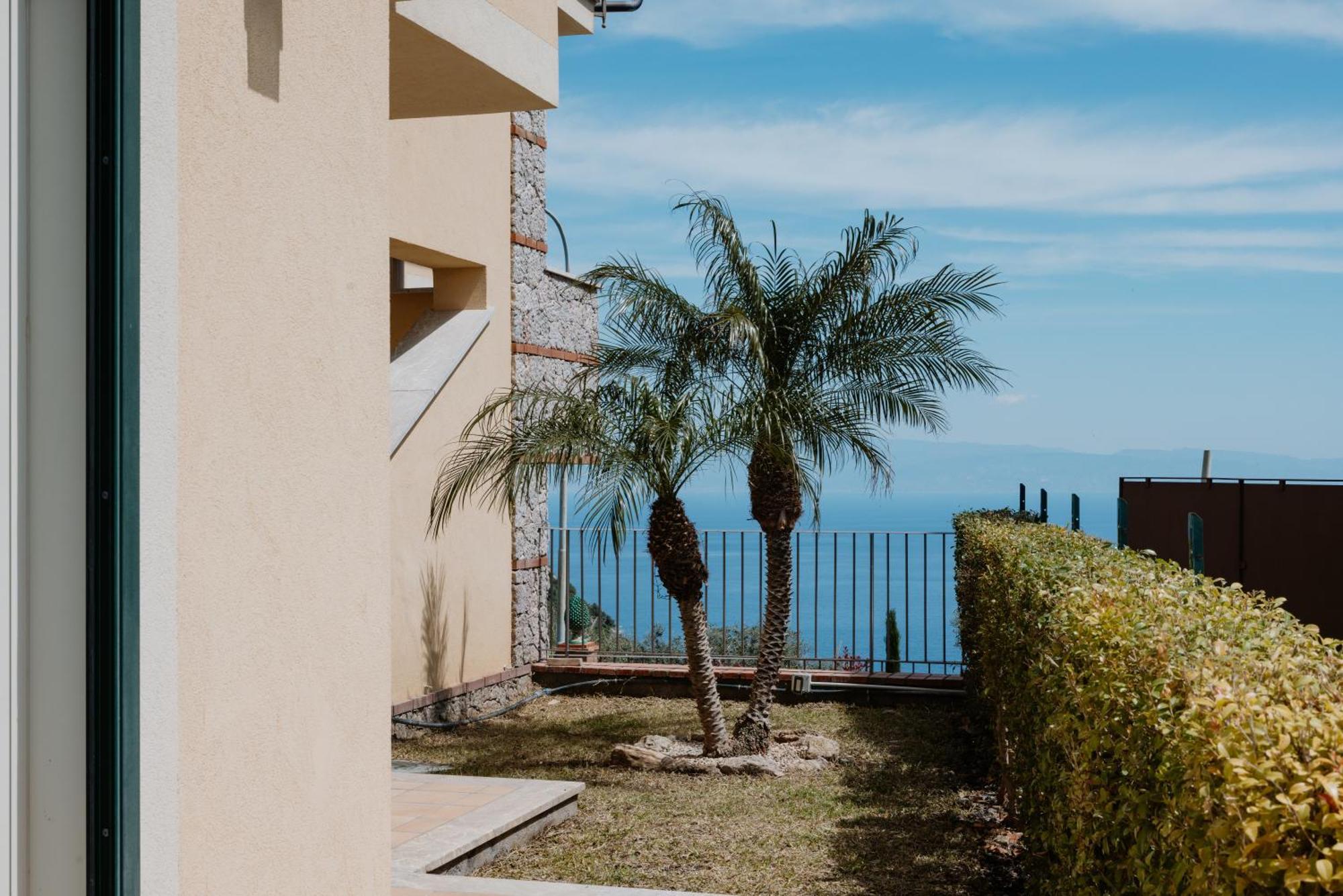 Villa Da Vinci Luxury Panoramic Apartments - Taormina Rooms Collection Exterior photo
