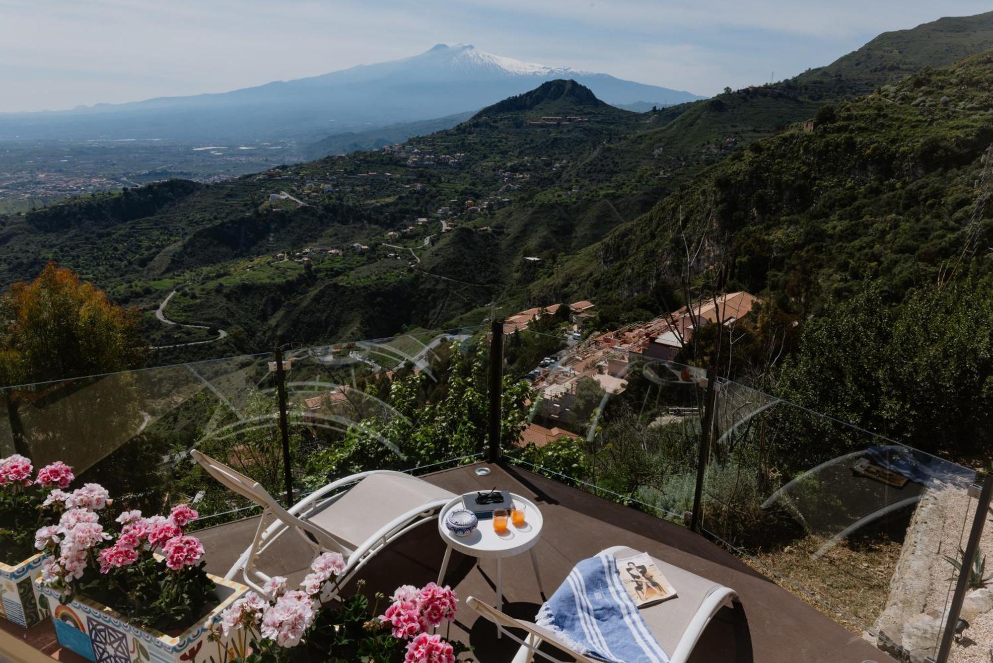 Villa Da Vinci Luxury Panoramic Apartments - Taormina Rooms Collection Exterior photo